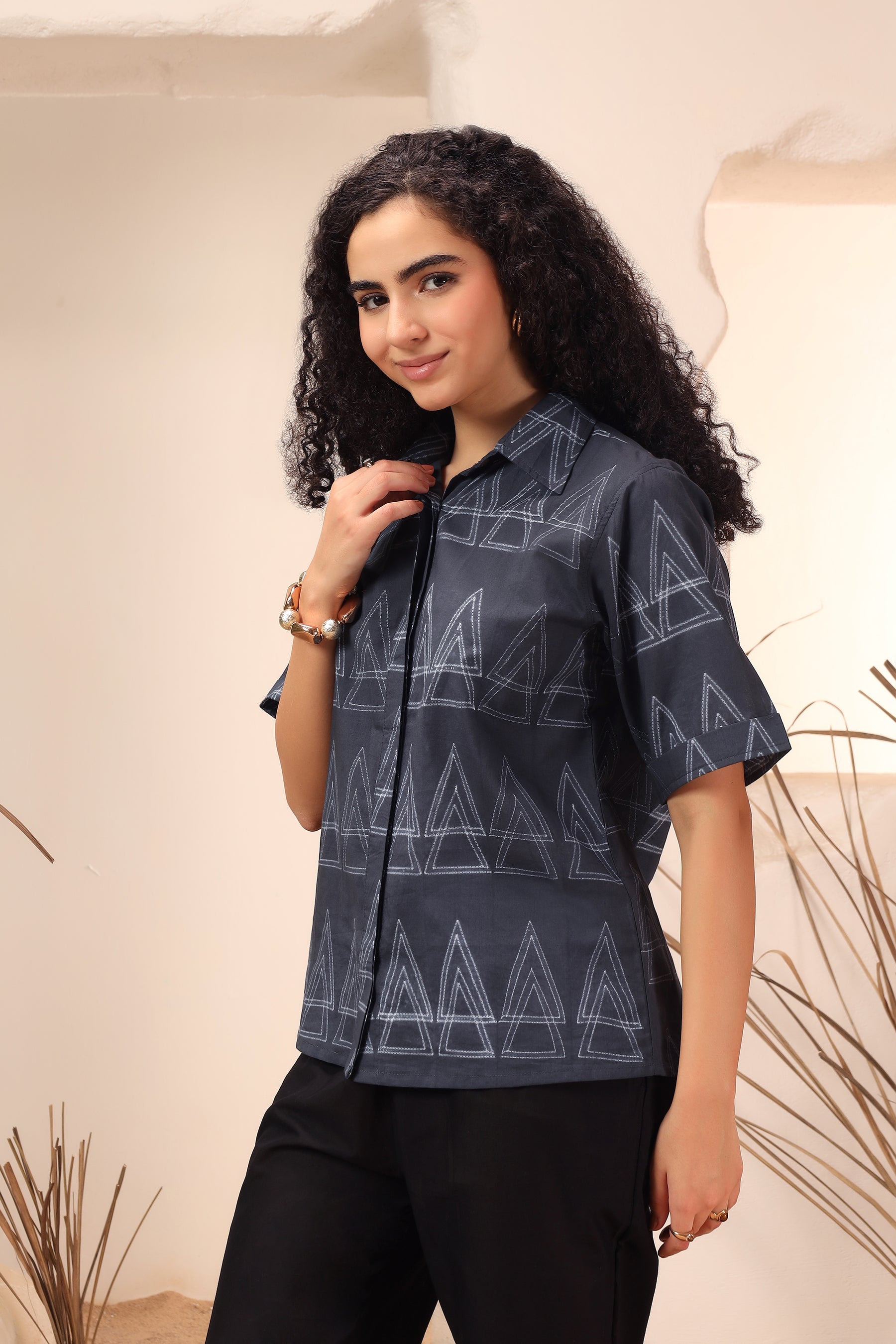 Kala Khatta black shibori tie-dye cotton shirt for women - World of Toji