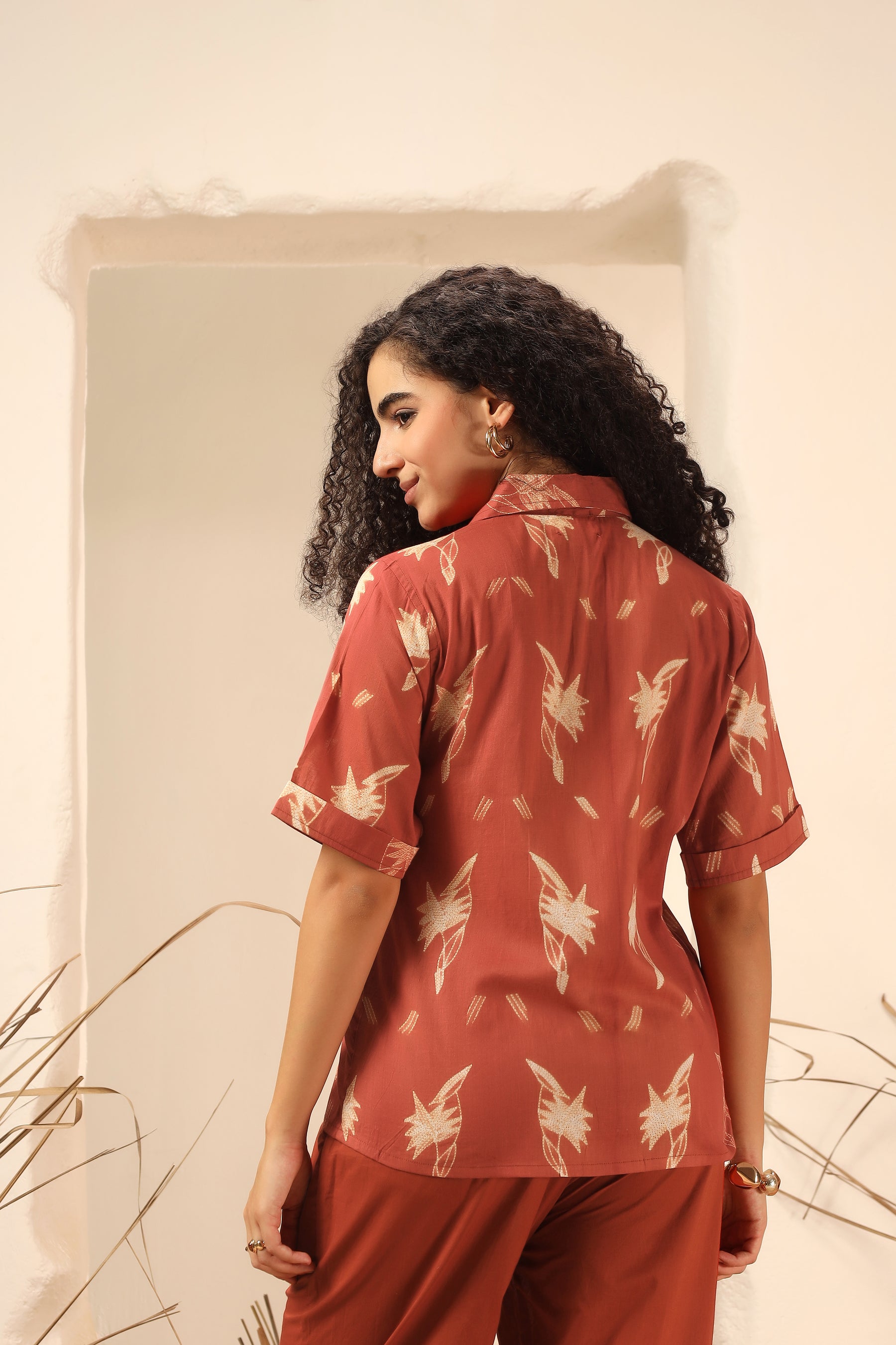 Kokum red shibori tie-dye cotton shirt for women, relaxed fit - World of Toji