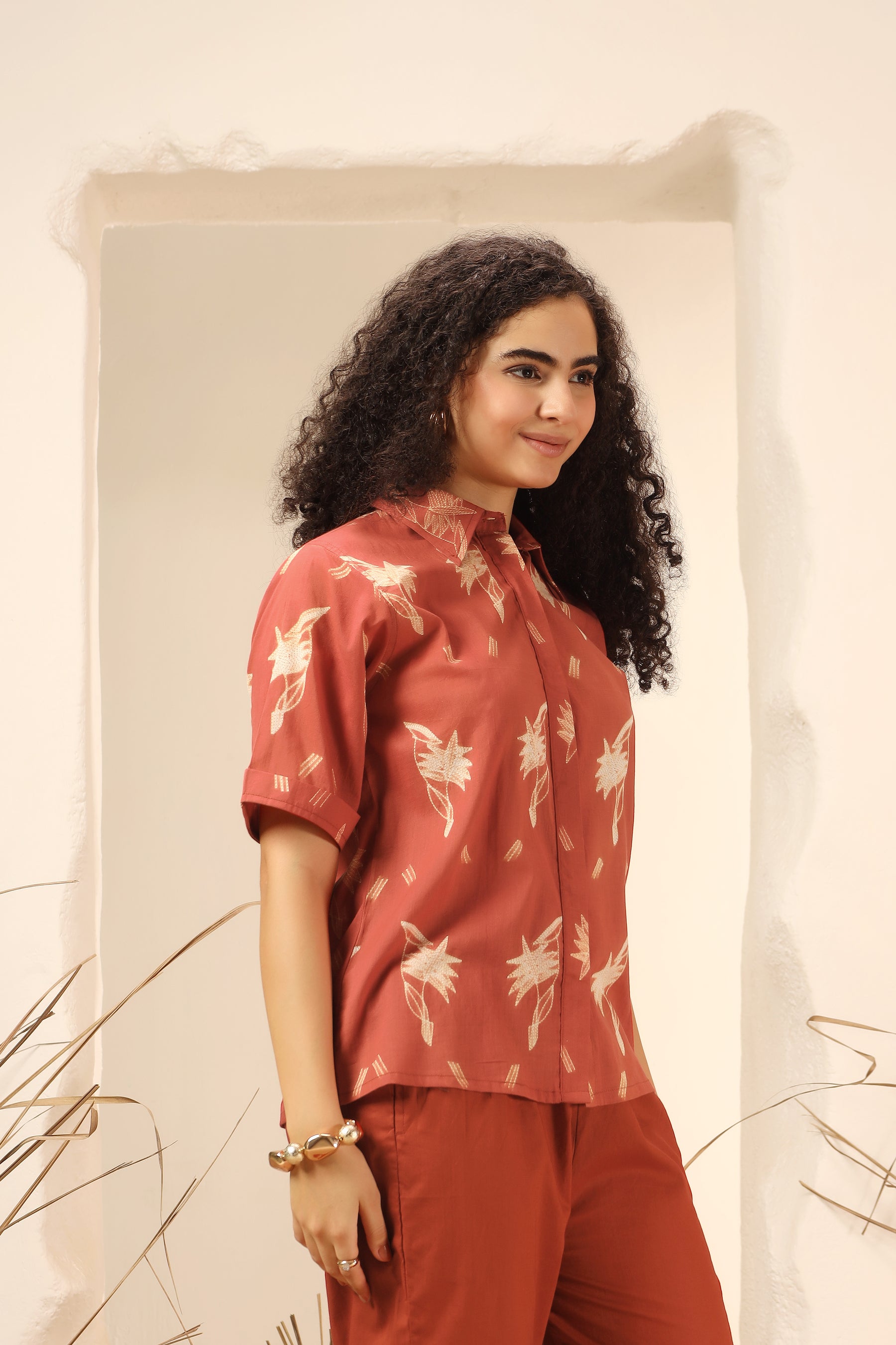 Kokum red shibori tie-dye cotton shirt for women, relaxed fit - World of Toji