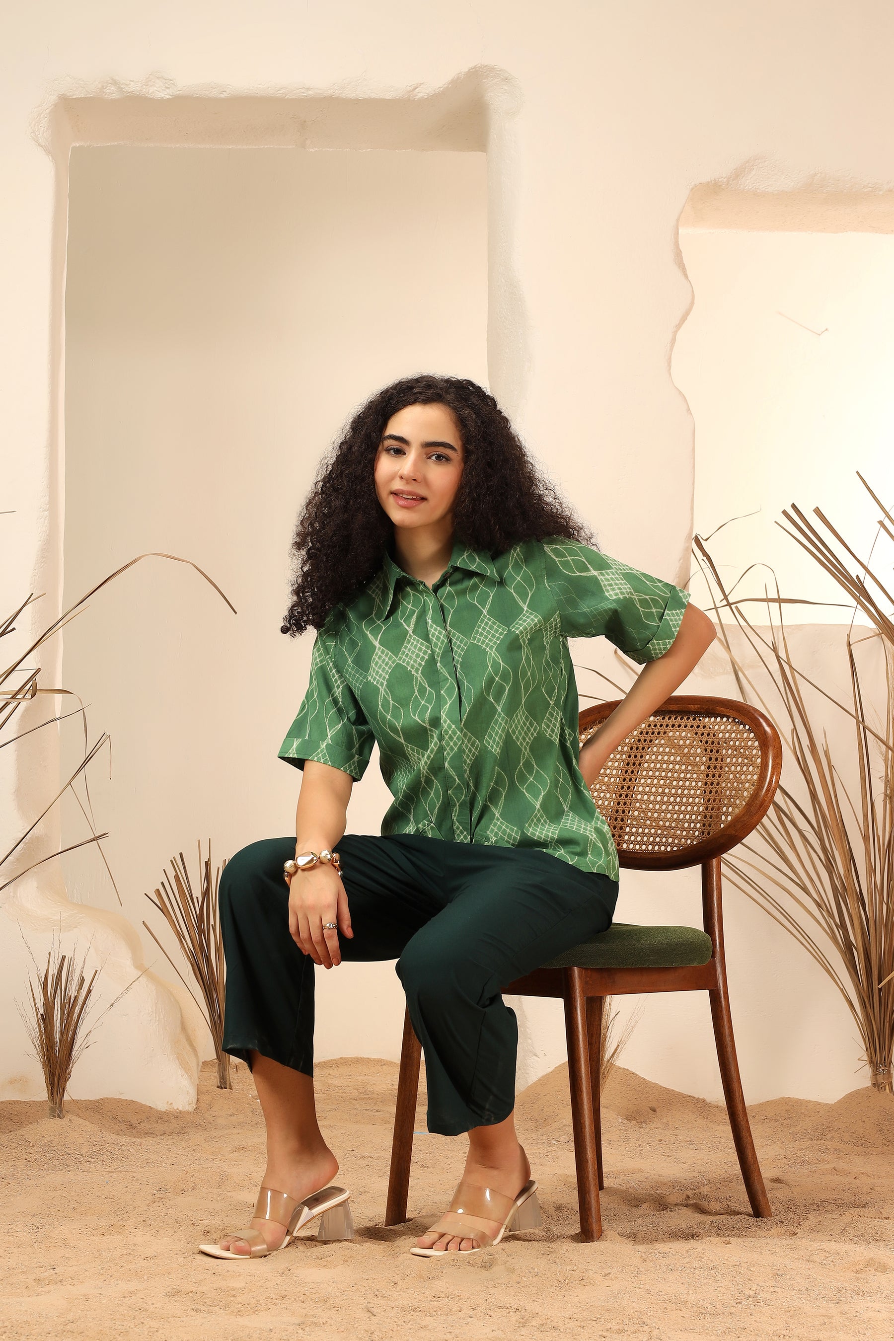 Khus green shibori tie-dye cotton shirt for women, relaxed fit - World of Toji