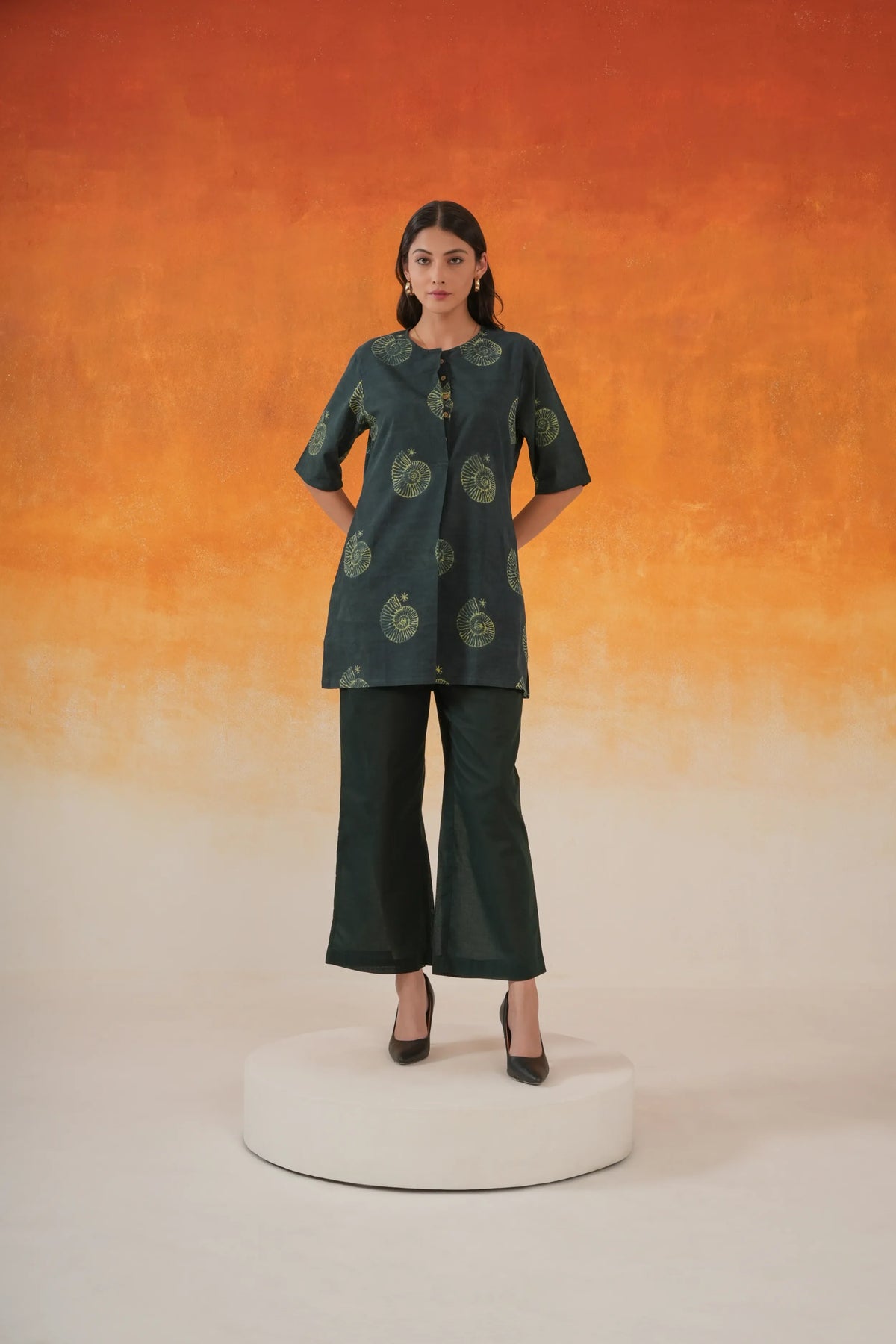 Bottle green Conch Ajrakh cotton Short kurta co-ord set - World of Toji