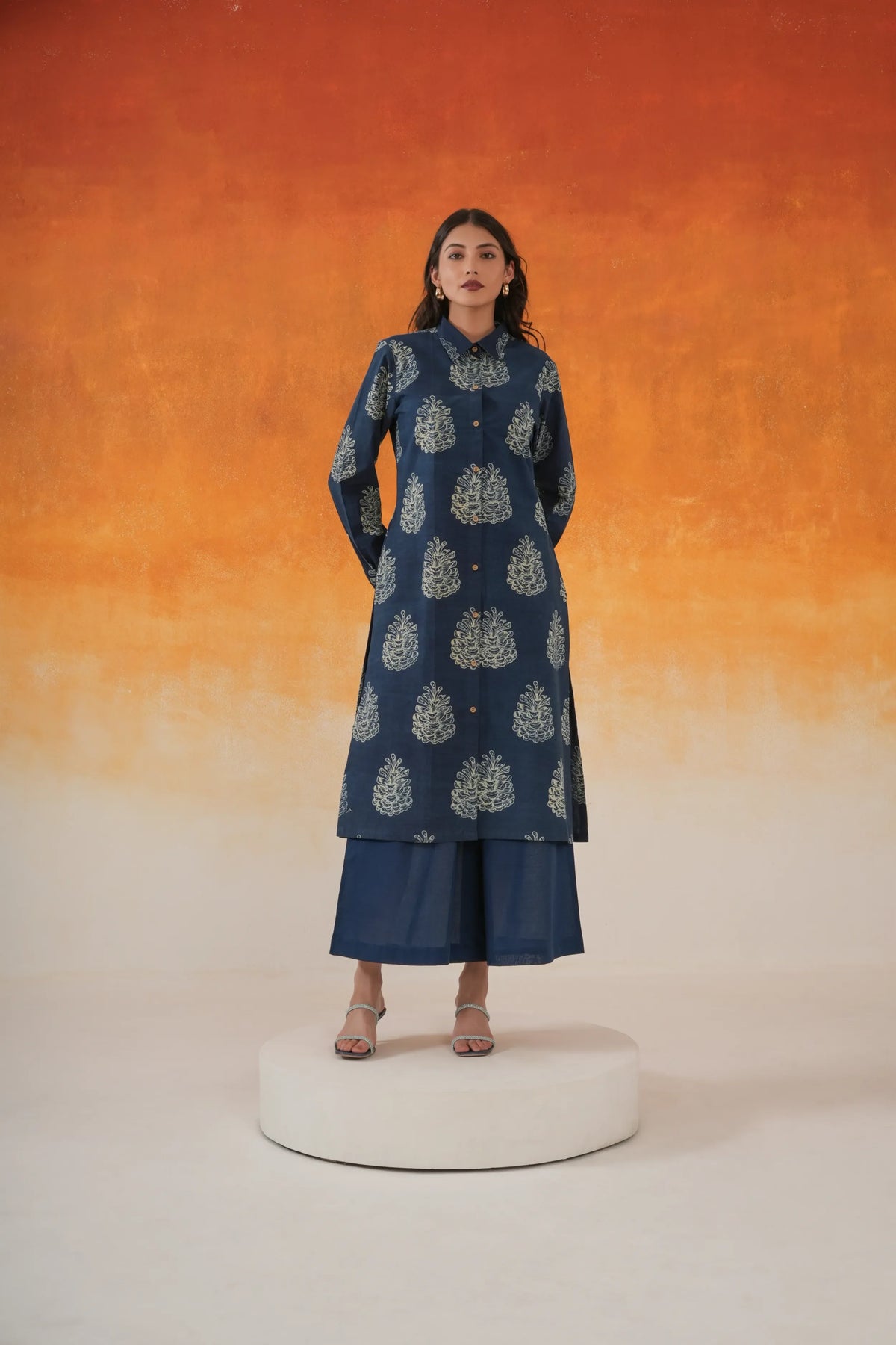 Pine shirt-style Ajrakh cotton kurta set indigo - World of Toji