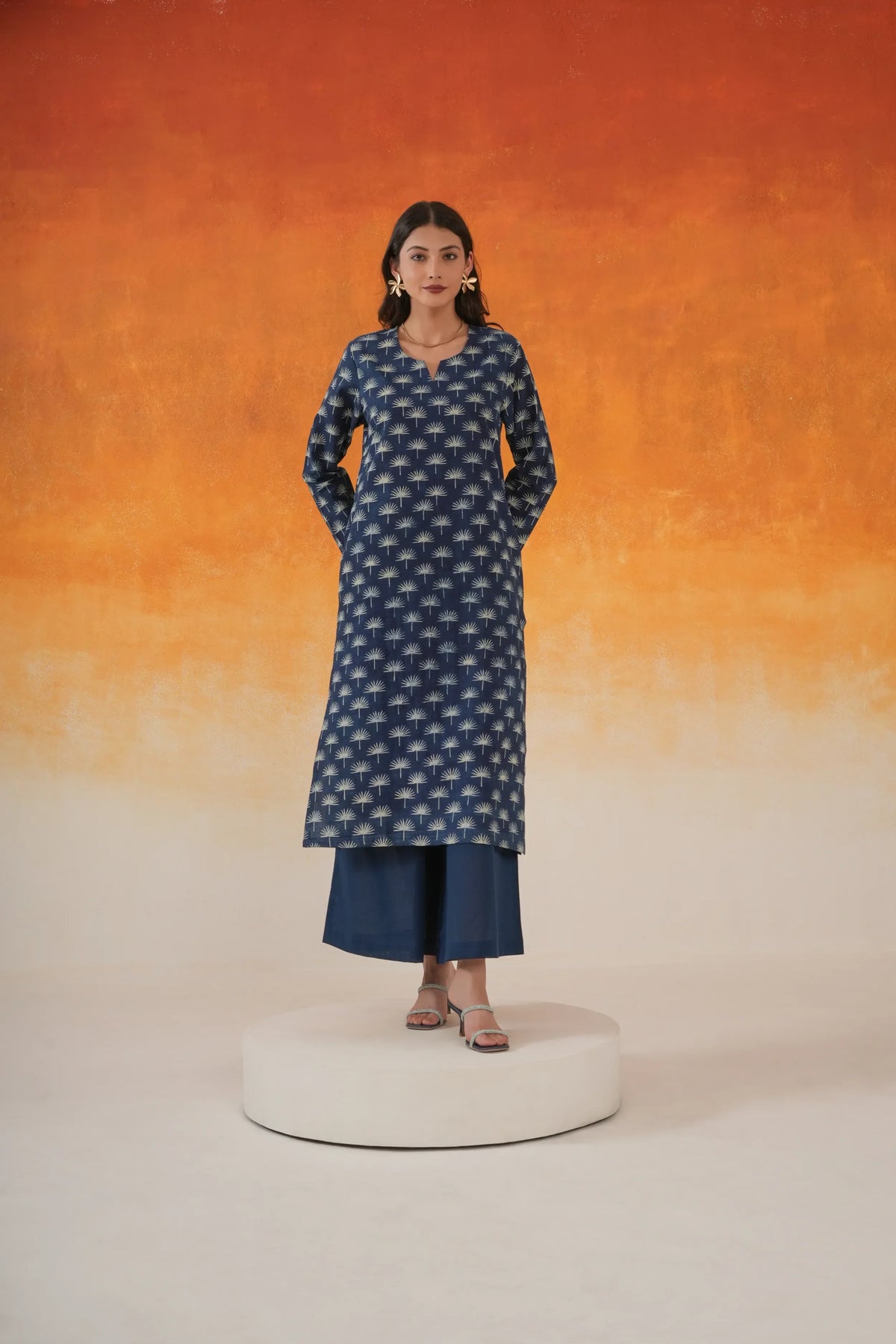 Maple straight Ajrakh cotton kurta in indigo - World of Toji