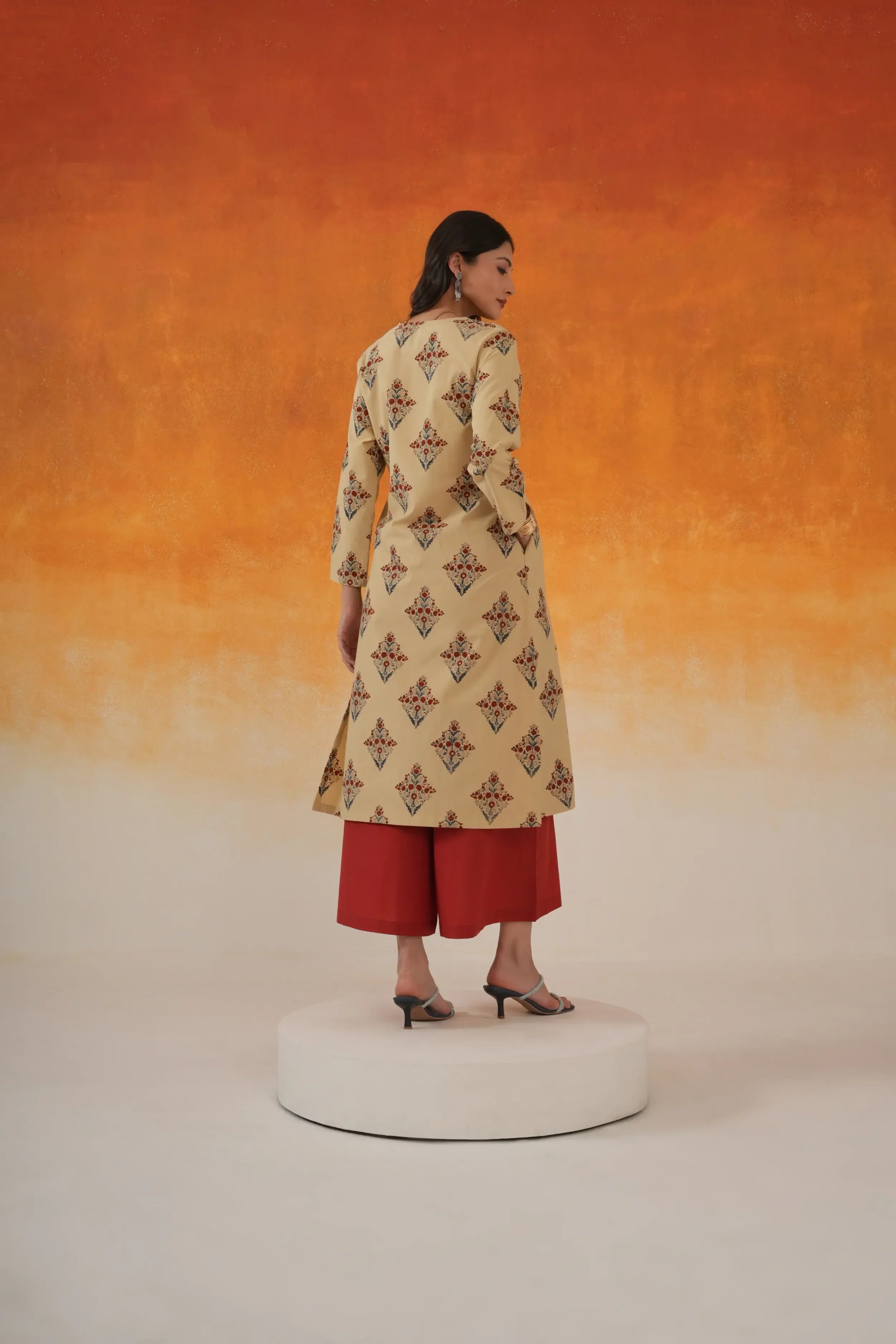 Buta Straight Ajrakh Cotton Kurta - Ivory
