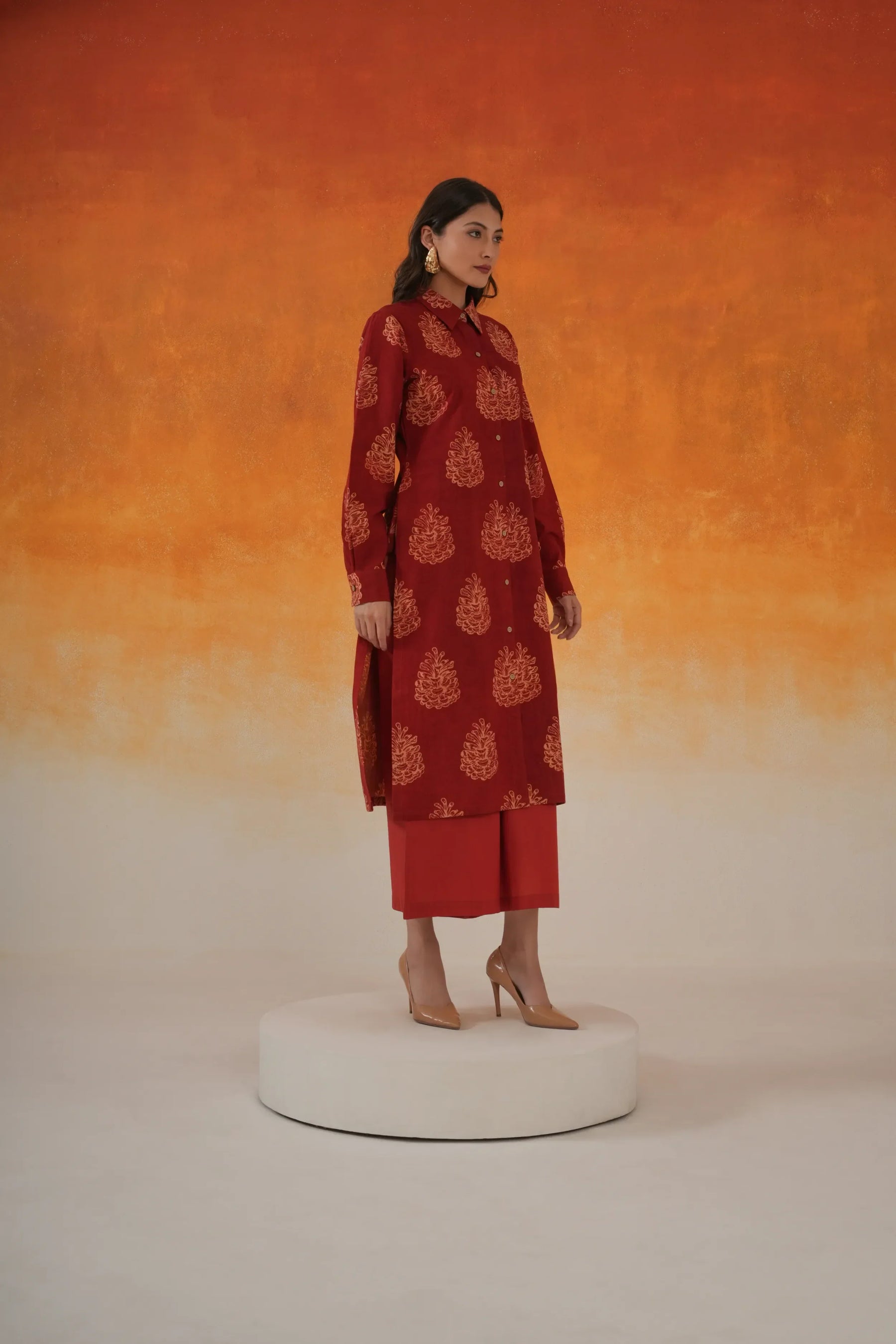 Pine shirt-style Ajrakh cotton kurta in madder red -  World of Toji