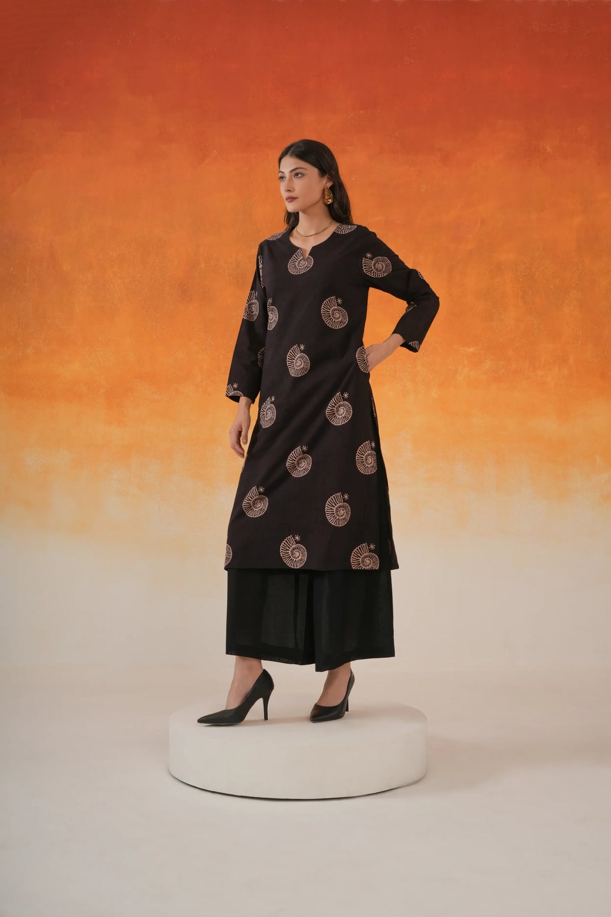Conch straight Ajrakh cotton kurta set in black - World of Toji