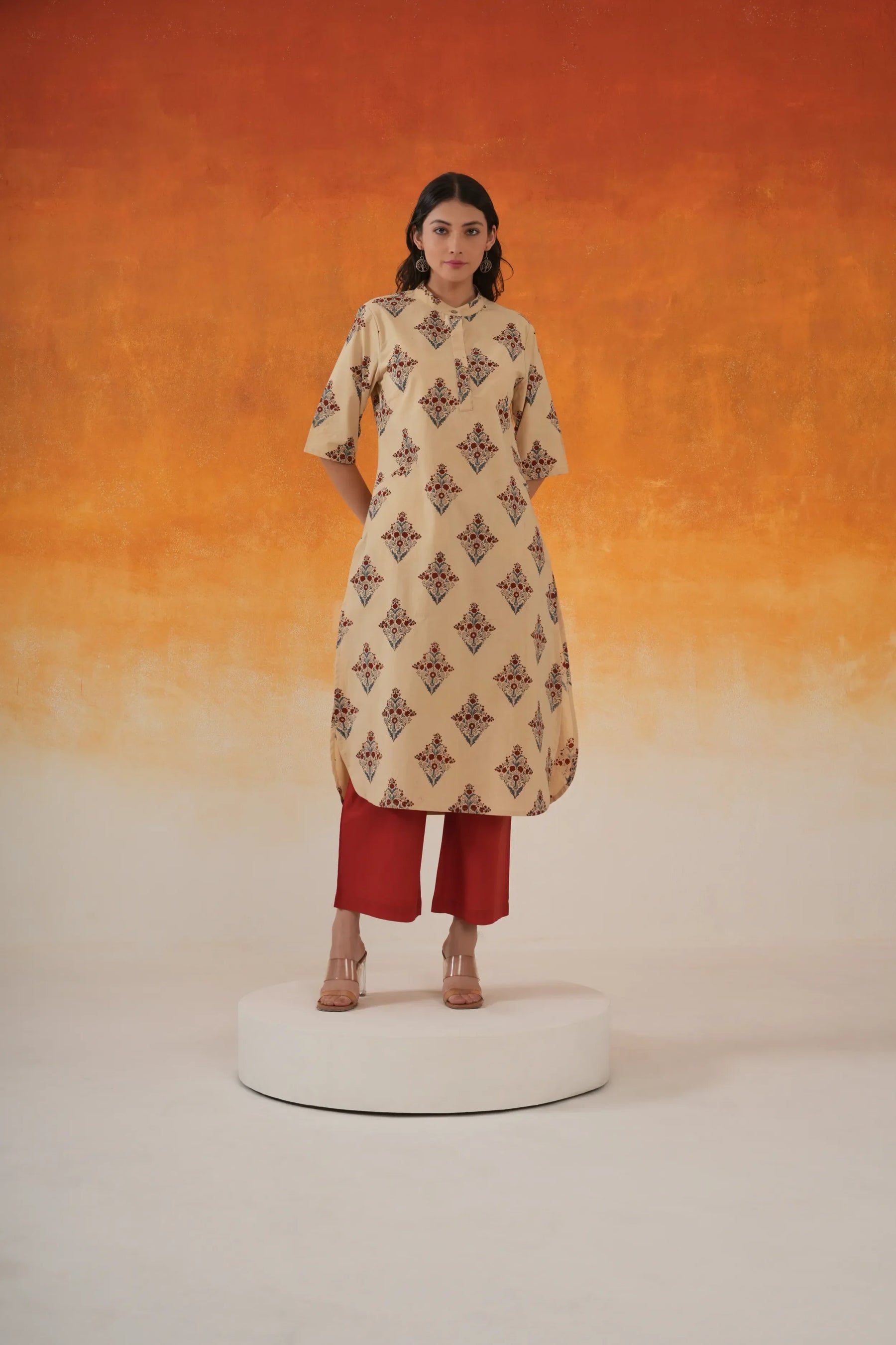 Buta A-line Ajrakh cotton kurta in ivory - World of Toji