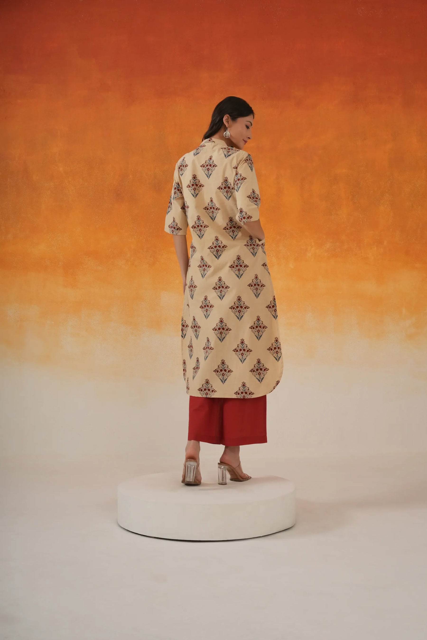 Buta A-line Ajrakh cotton kurta in ivory - World of Toji
