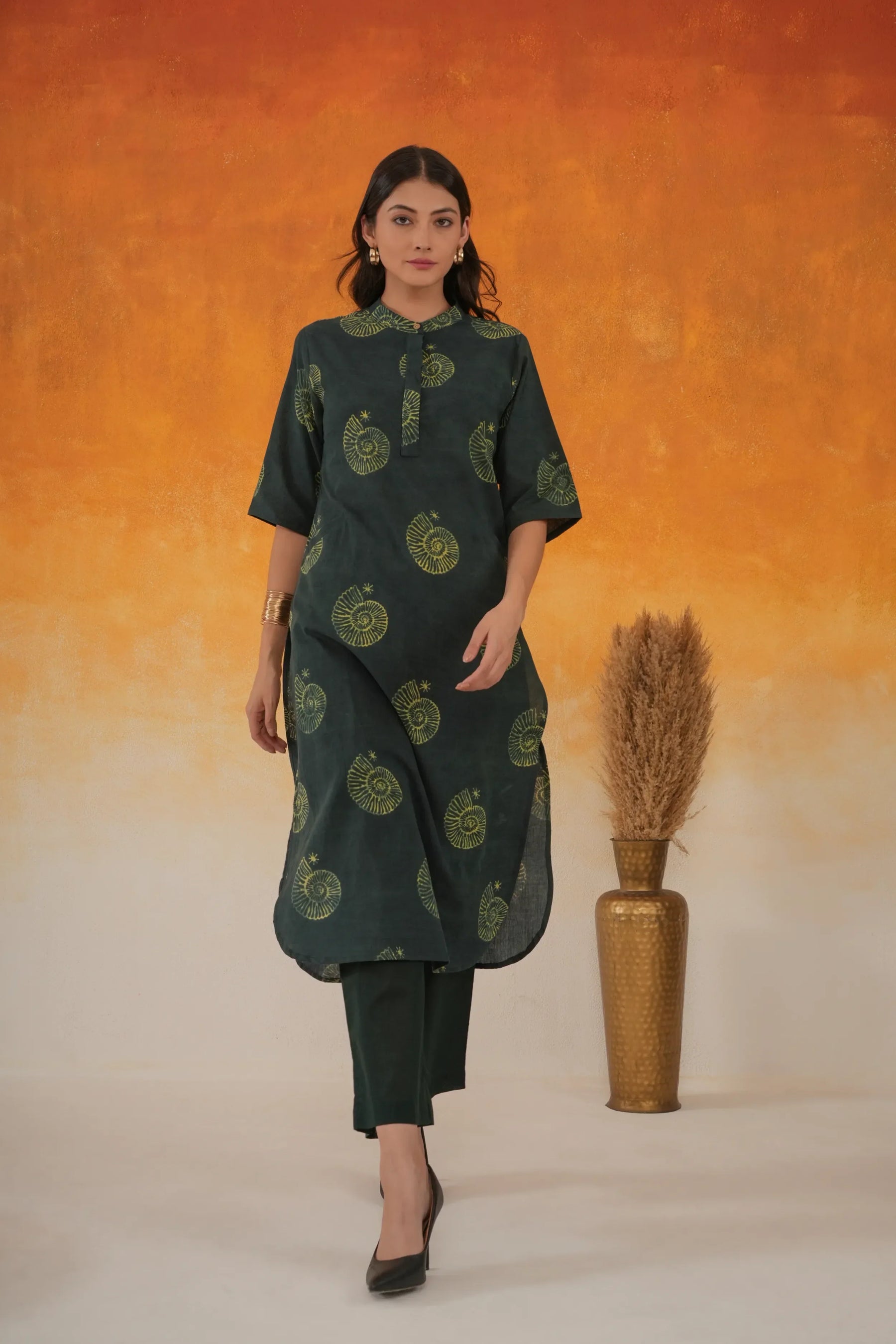 Conch A-line Ajrakh cotton kurta in bottle green - World of Toji