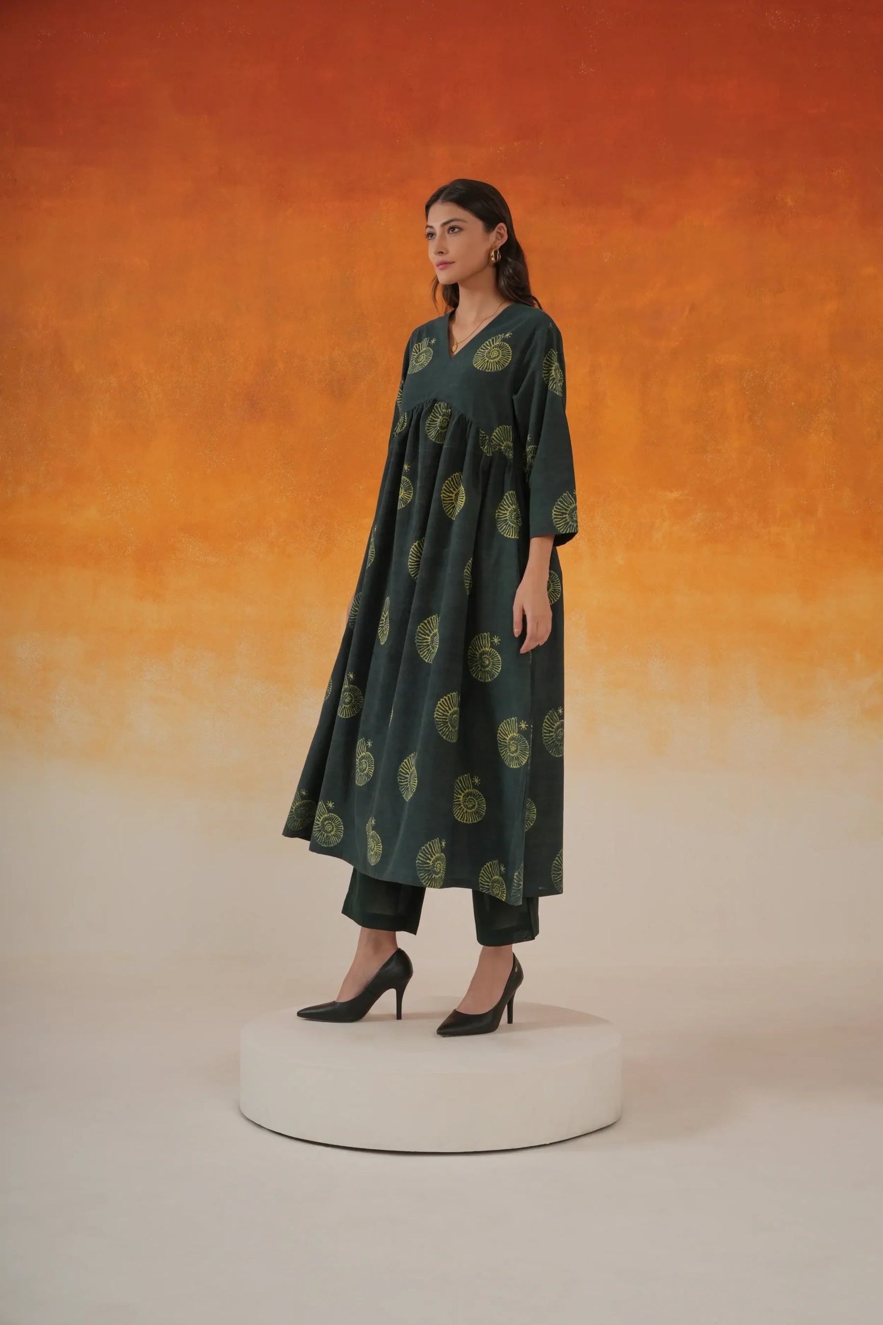 Conch Anarkali Ajrakh cotton kurta in bottle green - World of Toji