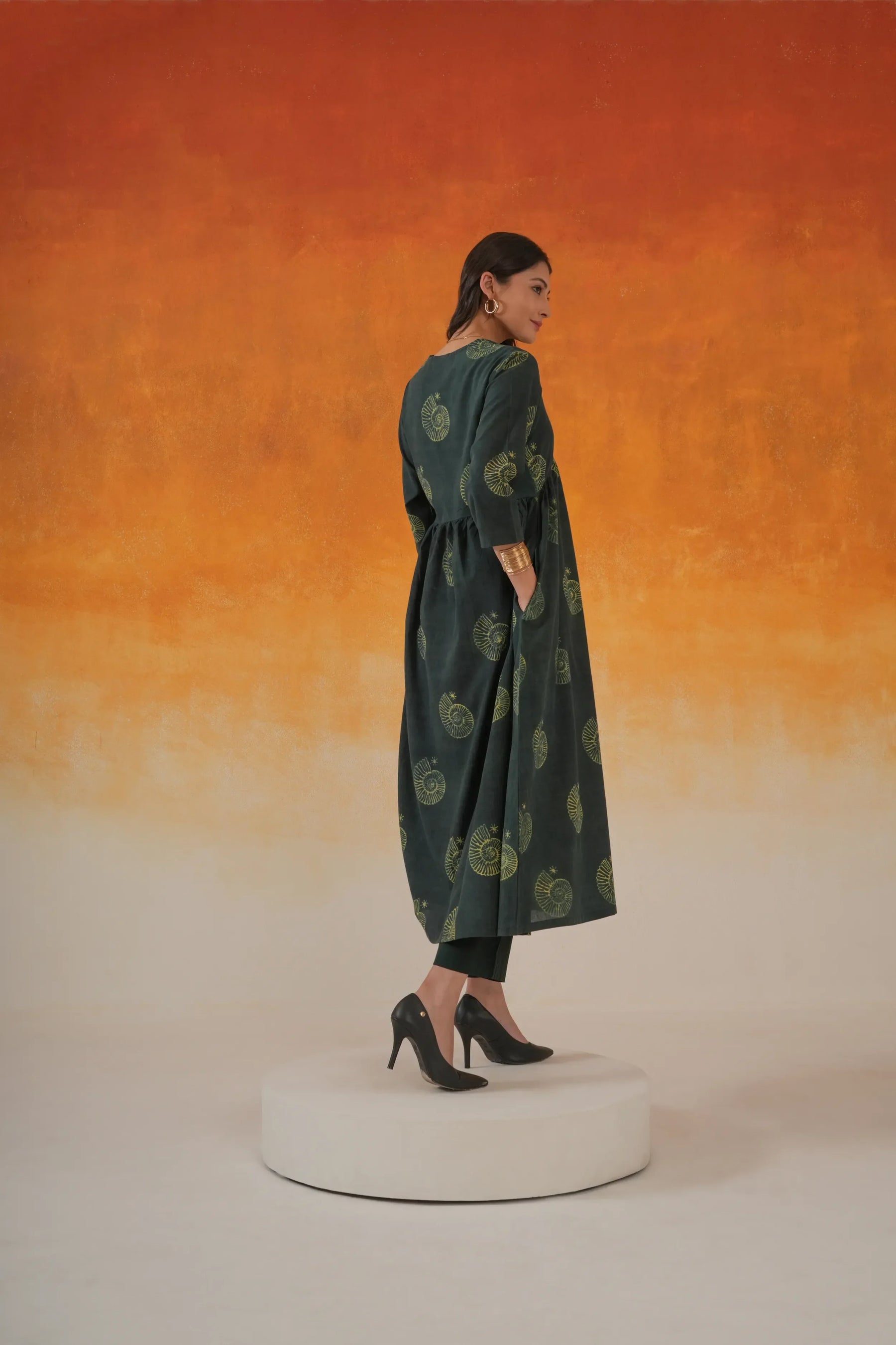 Conch Anarkali Ajrakh cotton kurta in bottle green - World of Toji